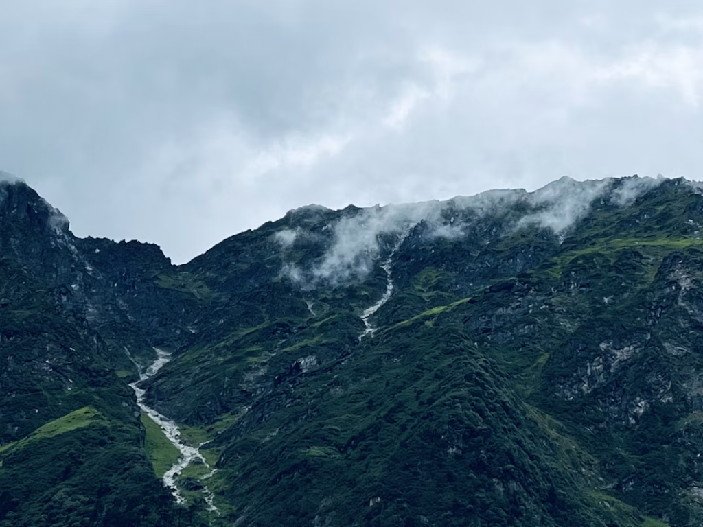 Yumthangh Valley, north sikkim travel